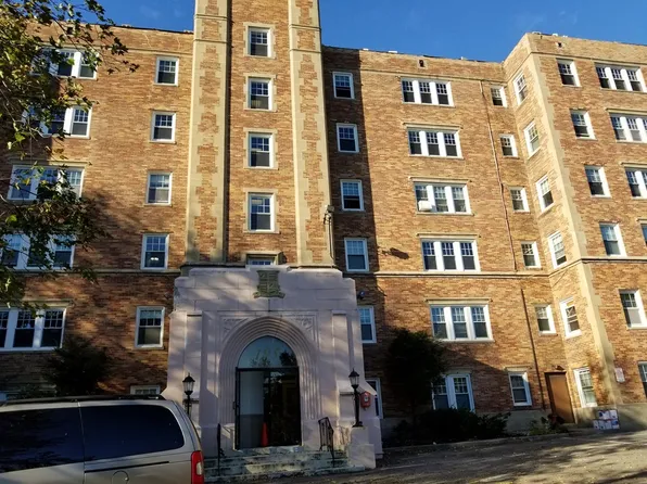 195 Thomas Burgin Pkwy Unit 411, Quincy, MA 02169