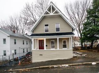 16 Bluff St, Worcester, MA 01610