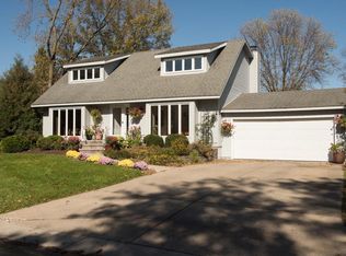 604 8th Ave NW, Waseca, MN 56093