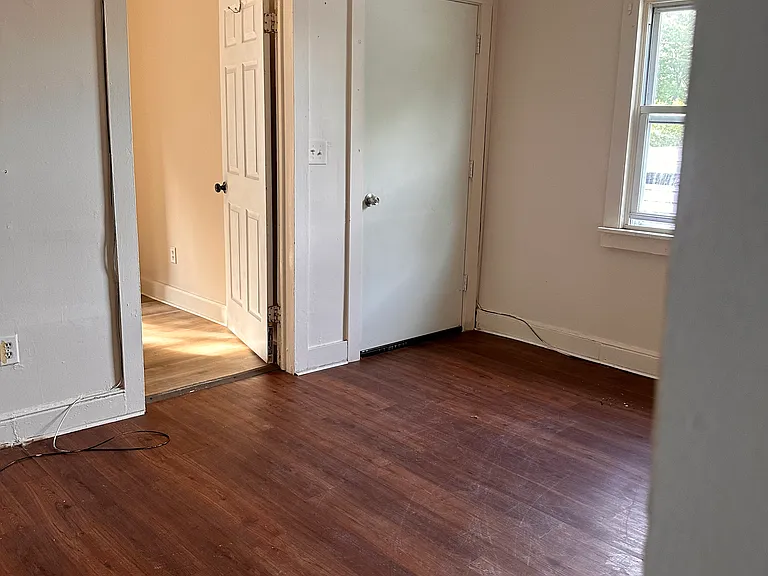 28 Truman St #3 — Photo 4