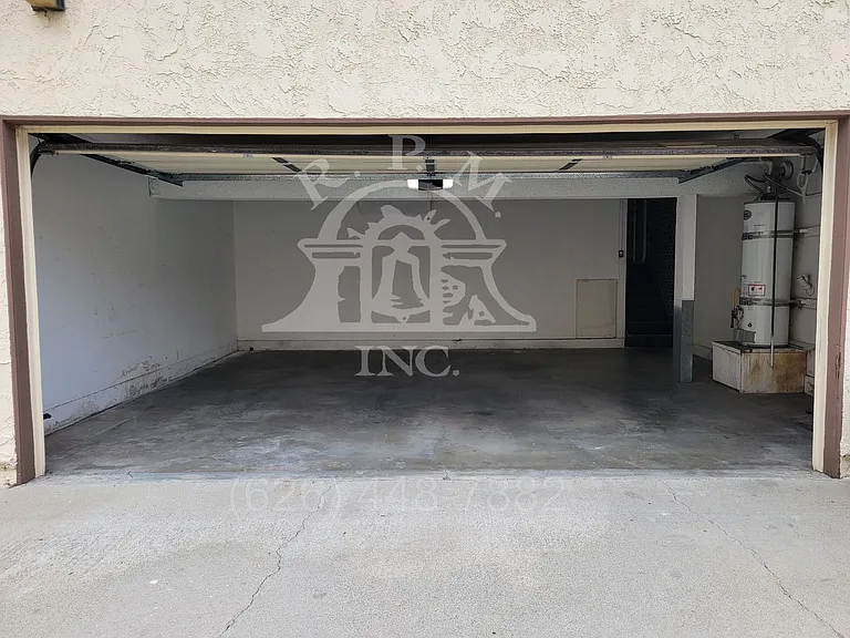 8348 Rush St — Photo 18