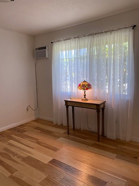 1st image of 23176 Jonathan St