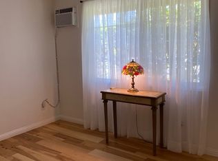 23176 Jonathan St, Canoga Park, CA 91304