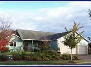2640 Hazelnut Dr, Woodburn, OR 97071