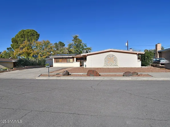 2607 Claude Dove Dr, Las Cruces, NM 88011