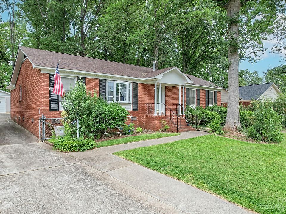 1st image of 6717 Elm Forest Dr