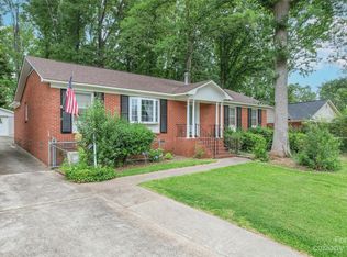 6717 Elm Forest Dr, Charlotte, NC 28212