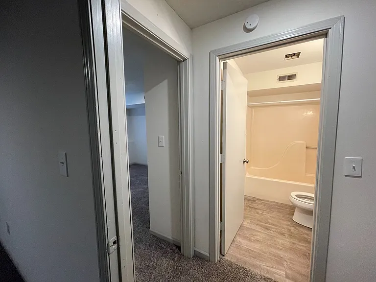 507 Columbia Dr #I — Photo 14