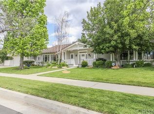 10032 Topeka Dr, Northridge, CA 91324