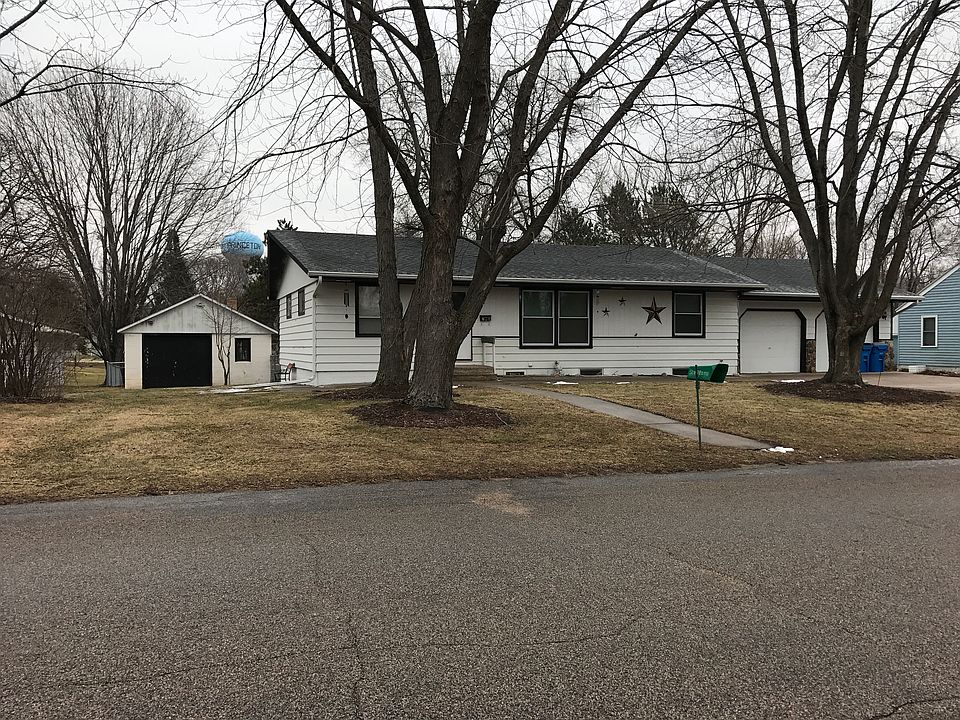 2nd image of 708 6th Ave N