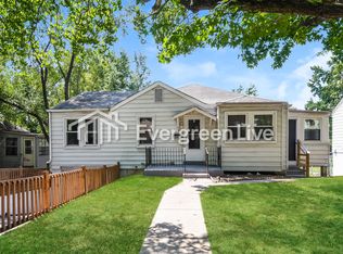7046 Roslyn Dr, Saint Louis, MO 63136