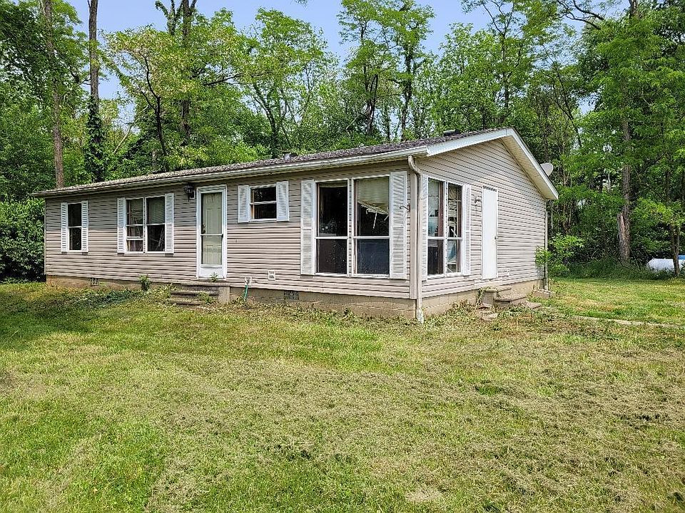 2nd image of 3287 Township Road 221