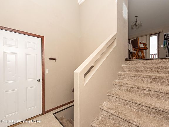 2nd image of 1259 6th St E