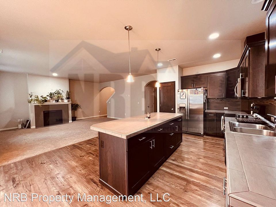 1st image of 20214 20th Ave E