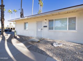 382 N Silverbell Rd, Tucson, AZ 85745