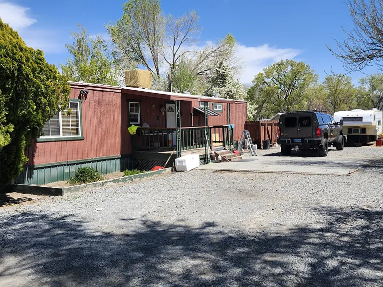 4192 Rewana Way — Photo 32