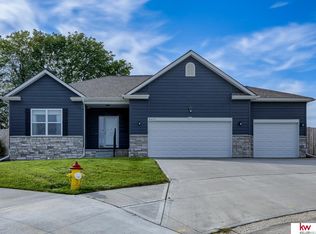 5417 Springview Cir, La Vista, NE 68133