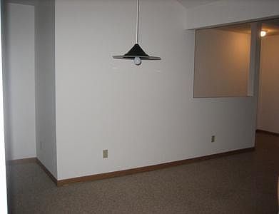 2nd image of 112 N Birchwood Dr