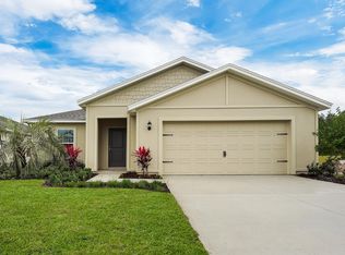 8567 Lake George Cir, Macclenny, FL 32063