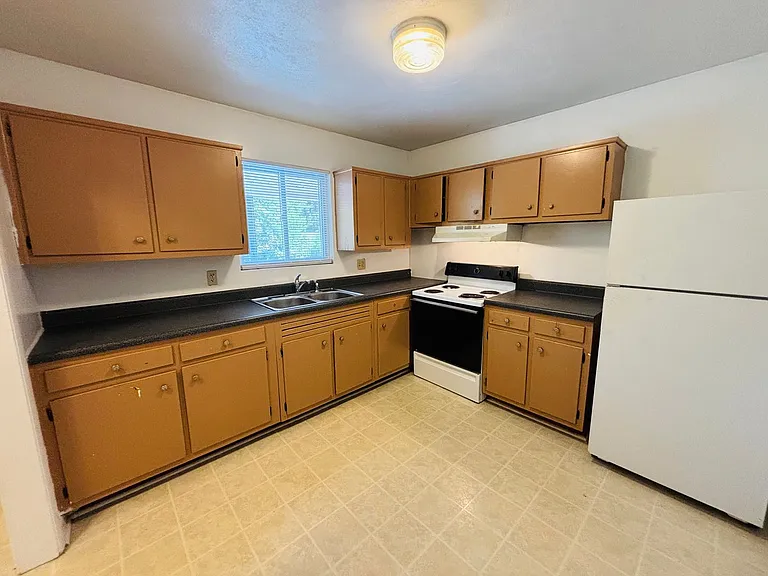 109 Northview Dr #2 — Photo 4