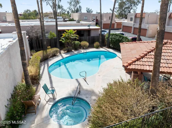 1949 N Swan Rd Unit 32, Tucson, AZ 85712