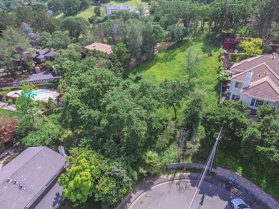 1st image of 1032 Millbrook Ct
