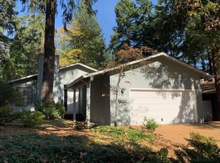 4311 Douglas Way, Lake Oswego, OR 97035
