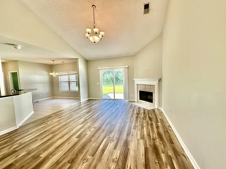 47 Heartstone Cir — Photo 6