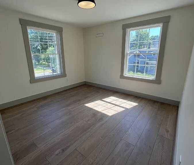 110 Silver St #201 — Photo 15