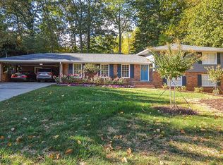 105 W Spalding Dr NE, Sandy Springs, GA 30328