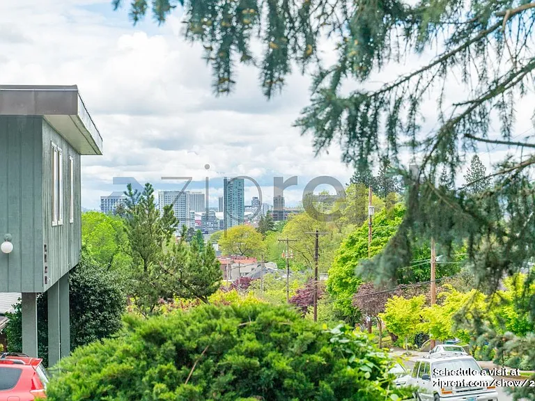 2745 NW Pettygrove St #1 — Photo 15