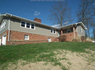 2526 Kay Ln, Charleston, WV 25302