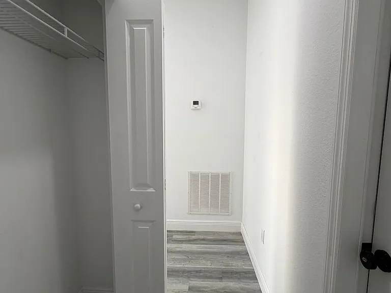 16950 SW 42nd Avenue Rd — Photo 19