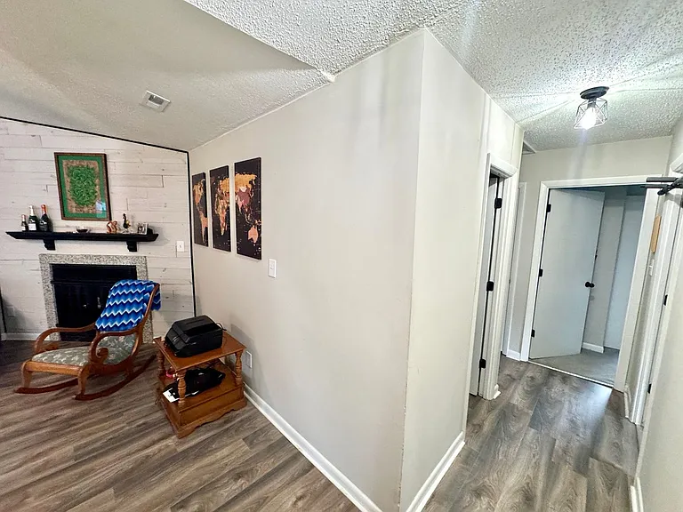 1408 Petrell Ct — Photo 4