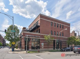 2810 N Paulina St, Chicago, IL 60657