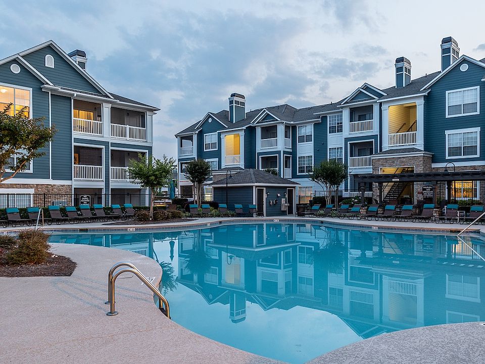 Resort Style Pool and Sundeck - Main