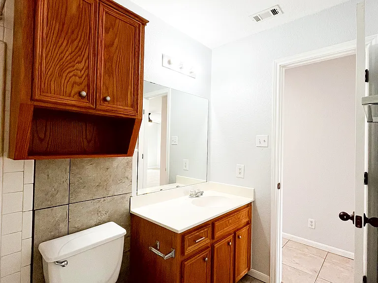 2603 Edgefield St #B — Photo 18
