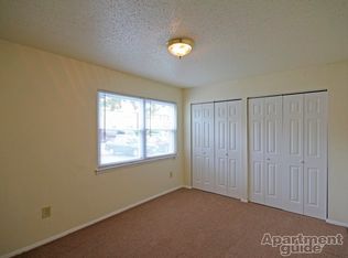 936 Lake Village Dr APT F, Chesapeake, VA 23323