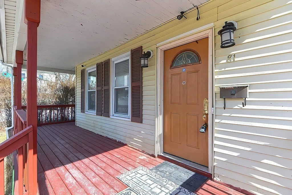 81 Pilgrim Ave, Worcester, MA 01604 | Zillow 81 Pilgrim Ave, Worcester, MA 01604 | Zillow