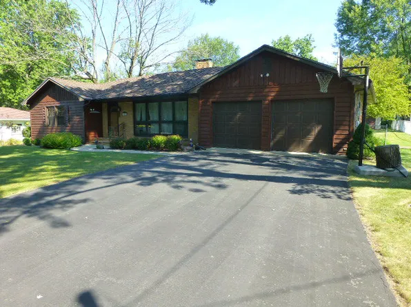 1119 Wilkin Rd, Danville, IL 61832