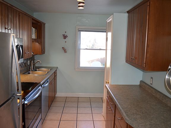 Kitchen - Open Floorplan