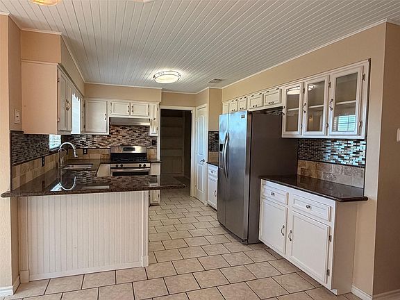 3rd image of 11974 N Ridgeway Dr