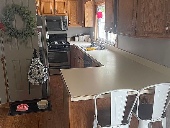 4th image of 1810 Faith Ave