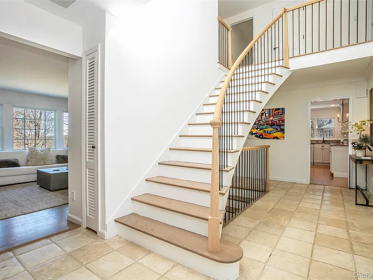 5 Hoffman Rd — Photo 5