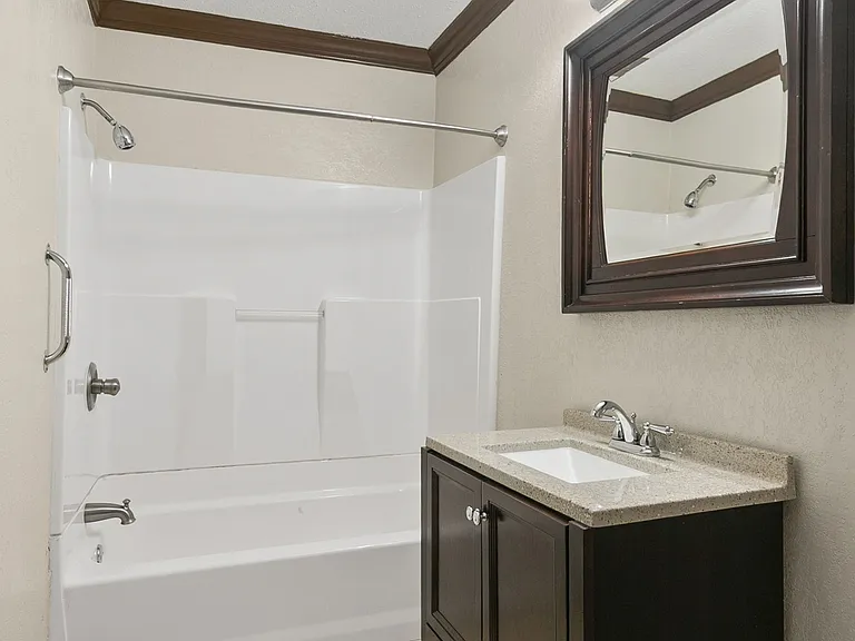 7432 Old Greensboro Rd — Photo 5