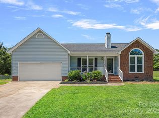 142 Family Ln, Mount Holly, NC 28120