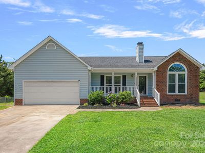 142 Family Ln, Mount Holly, NC, 28120