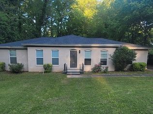 1150 Renee Dr, Decatur, GA 30035