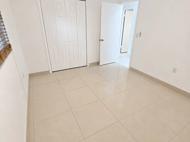3416 W Wallcraft Ave — Photo 16