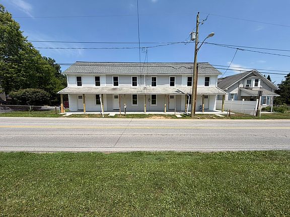 4th image of 3777-3783 Huckleberry Rd #3779
